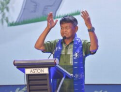 Hadiri Peresmian Hotel Aston, Gubernur : Harus Berani Bermimpi Karena Negeri Kita Kaya